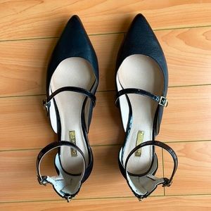 Louise Et Cie Flats size 8.5/39, brand new never worn